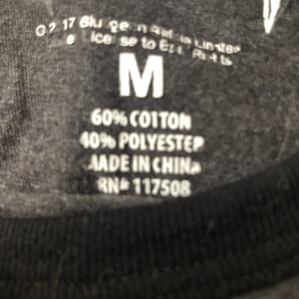Def Leppard Tee - Size: M - Picture 2 of 2